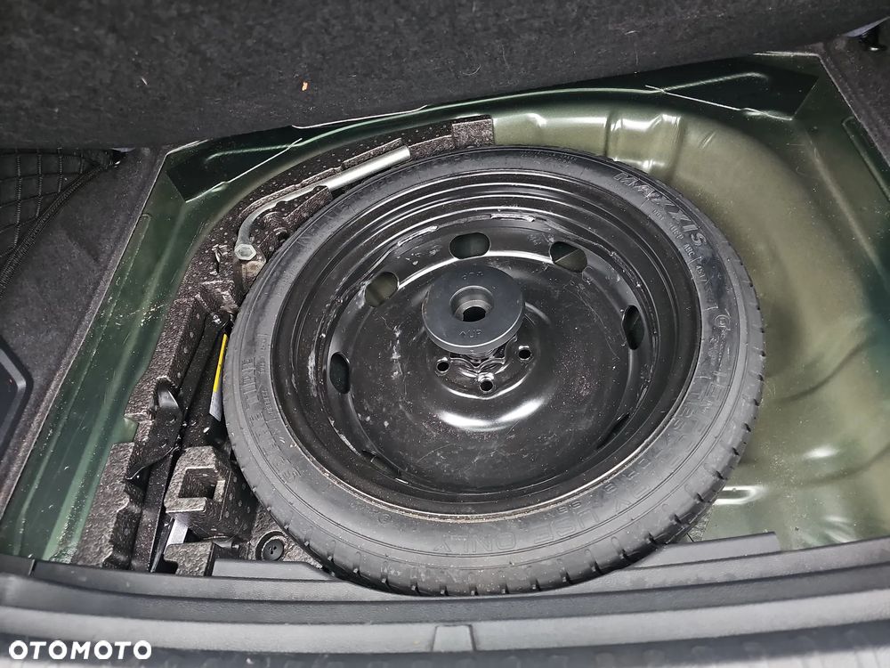 Skoda Karoq 1.5 TSI ACT 4x2 Ambition - 23