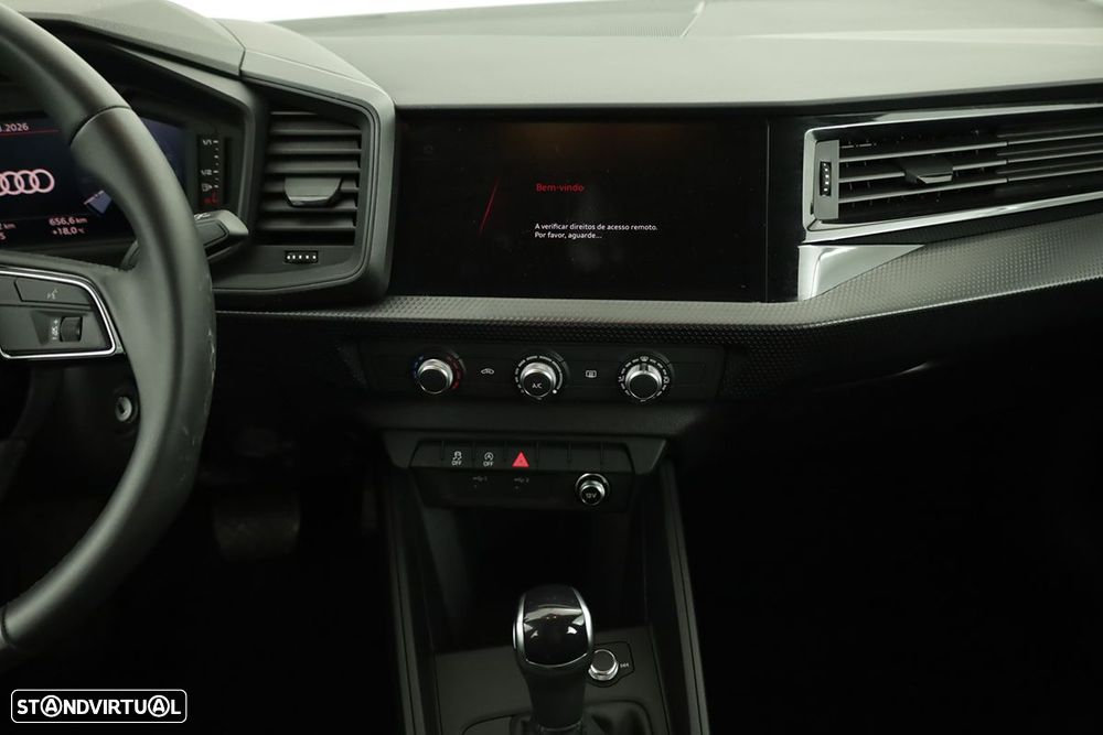 Audi A1 Sportback 30 TFSI Advanced S tronic - 7