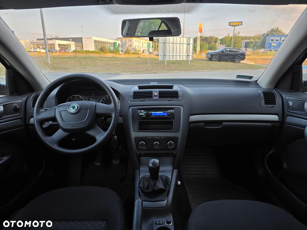 Skoda Octavia 1.4 TSI Ambiente - 20