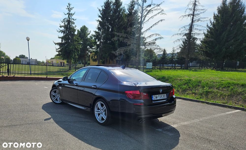 BMW Seria 5 530d xDrive - 4