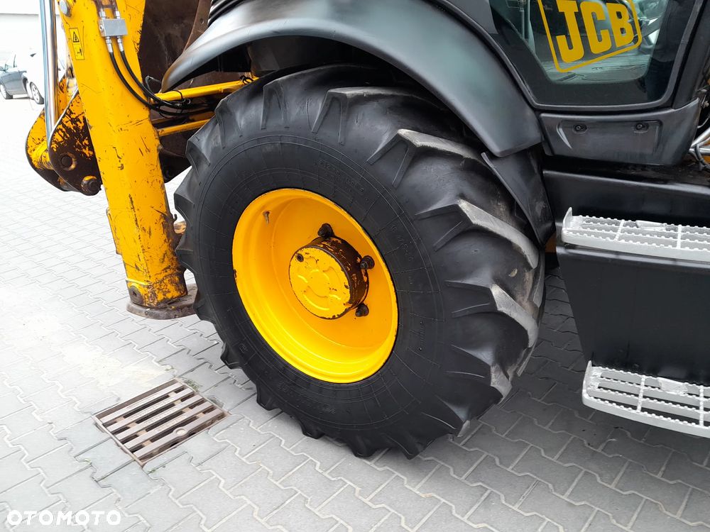 JCB 3CX 2005 - 14
