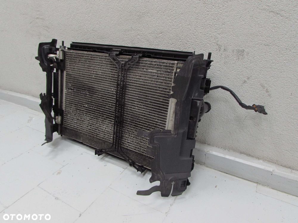 PEUGEOT 308 II T9 13-17 1.6 BLUE HDI PAS PRZEDNI WZMOCNIENIE CHLODNICE WENTYLATOR - 2