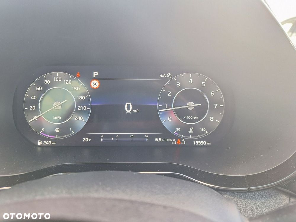 Kia XCeed 1.5 T-GDI Business Line DCT - 14