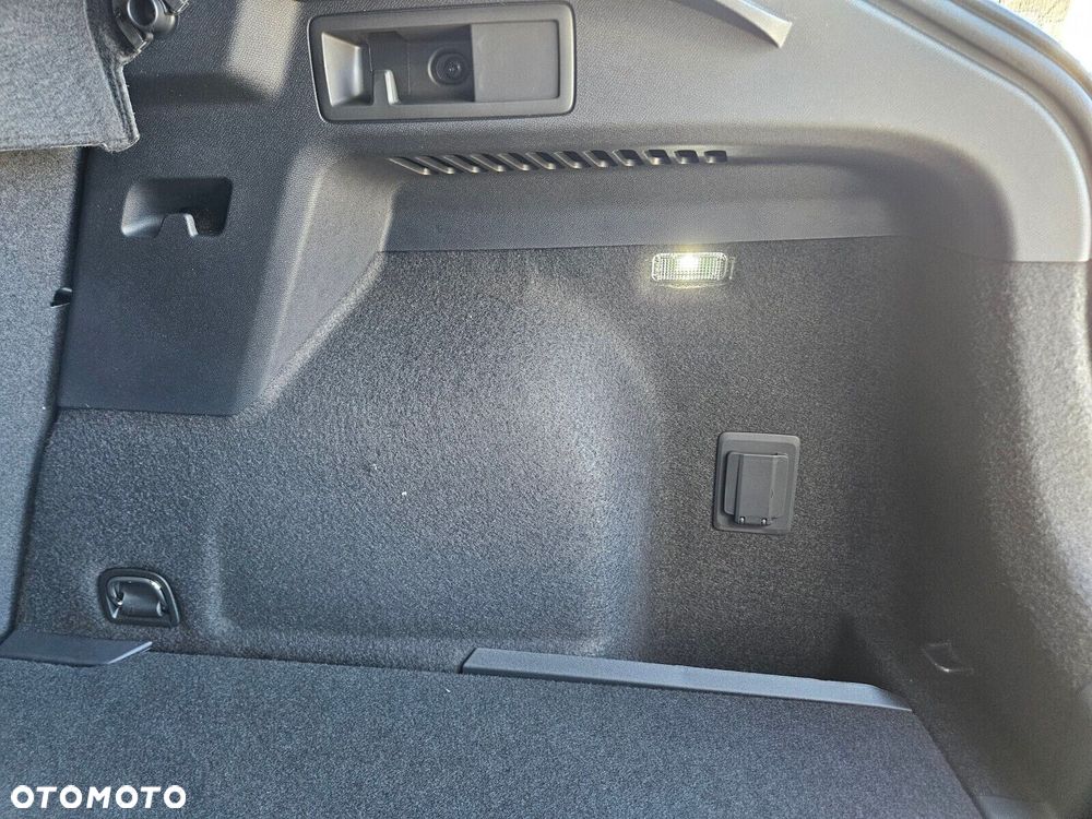 Cupra Formentor 1.5 eTSI mHEV DSG - 12