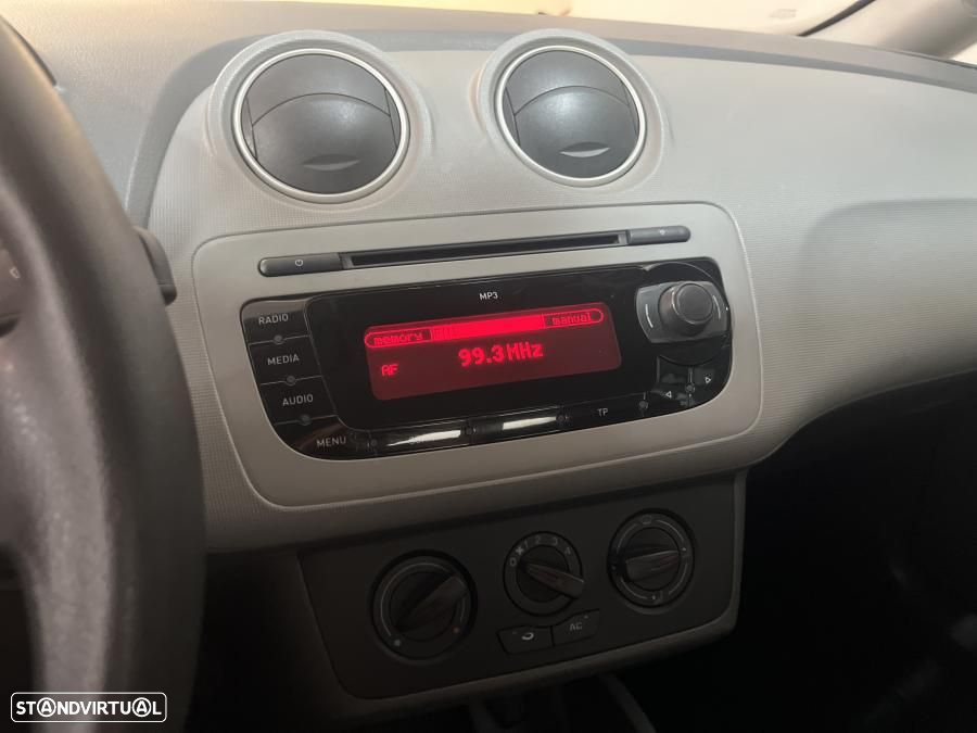 SEAT Ibiza 1.2 12V Reference - 14