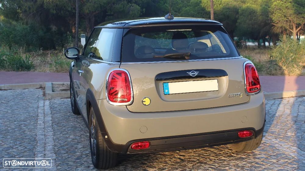MINI 3 Portas Cooper SE - 2
