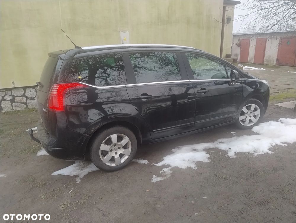 Peugeot 5008 HDI FAP 150 Family - 1