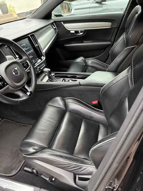 Volvo S90 D3 R-Design - 4