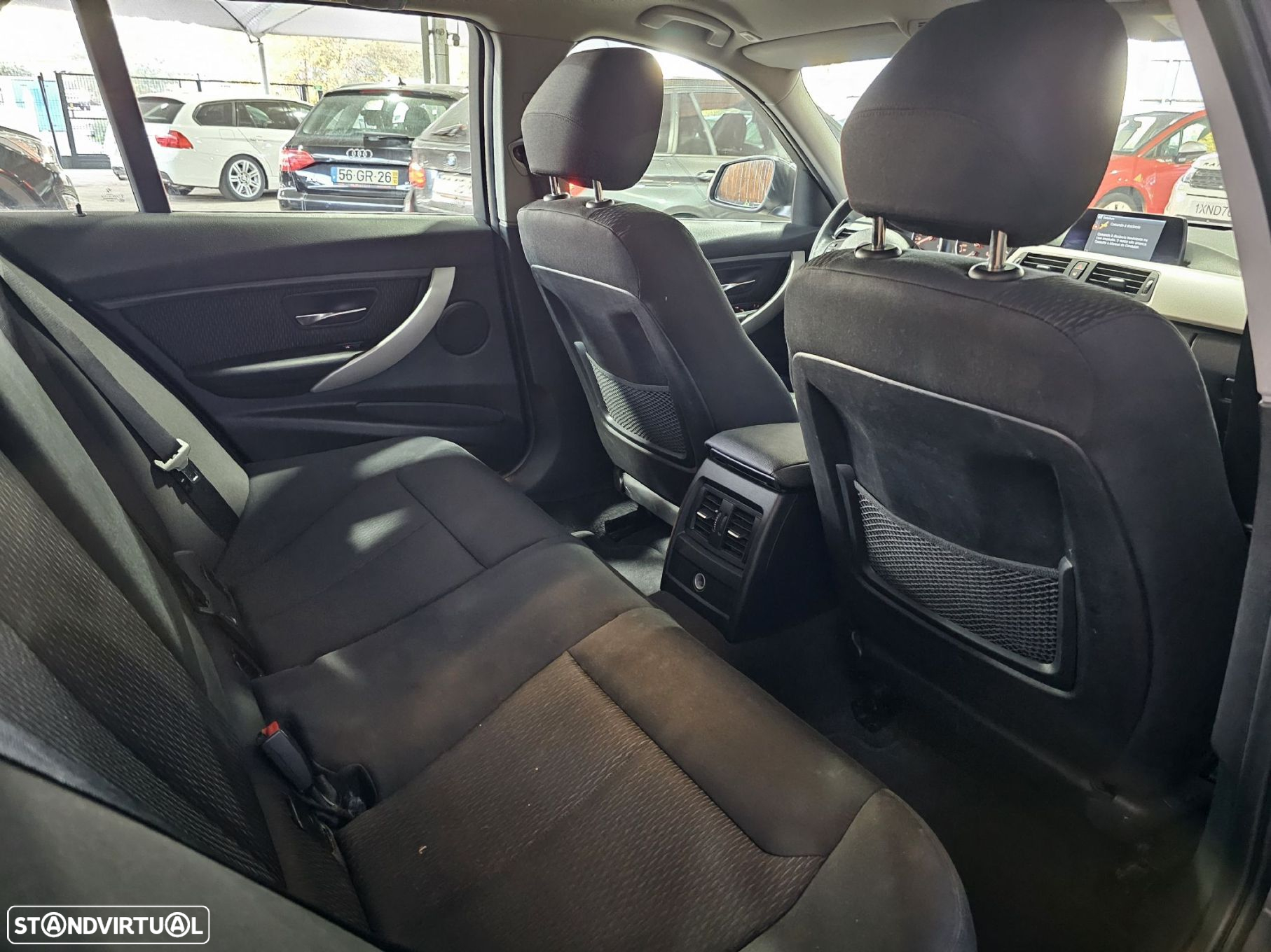 BMW 320 d Touring EfficientDynamics Auto - 16