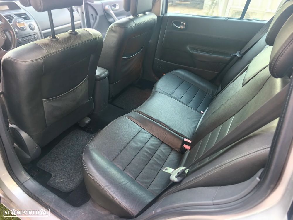 Renault Mégane Break 1.5 dCi SE Exclusive - 17