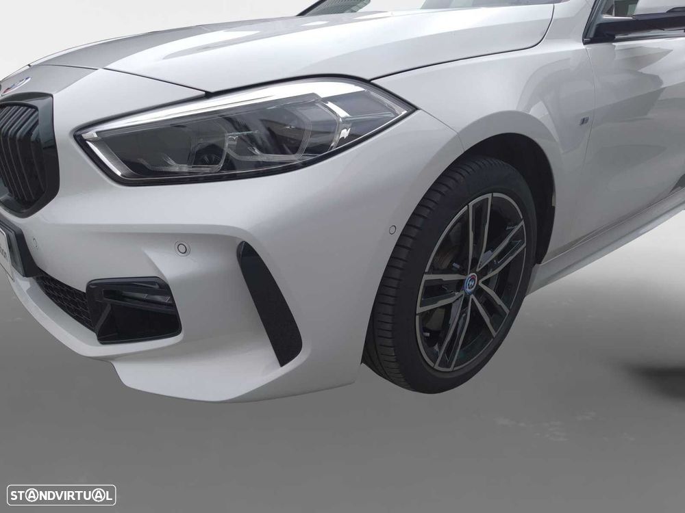 BMW 116 d Pack Desportivo M Auto - 16