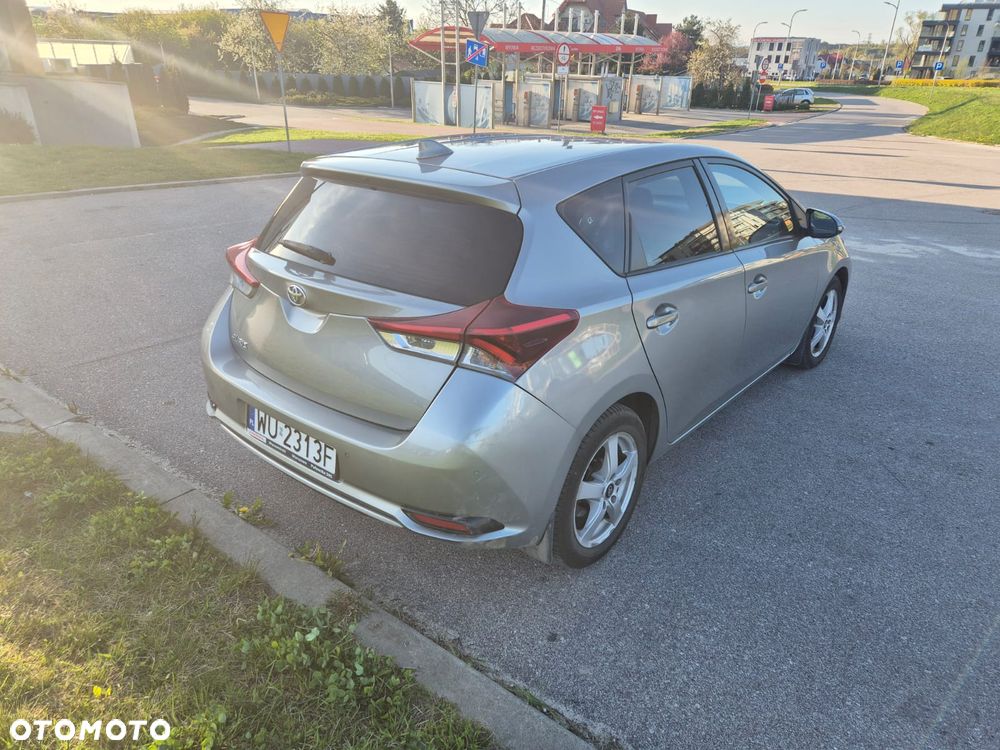 Toyota Auris 1.33 VVT-i Active - 3