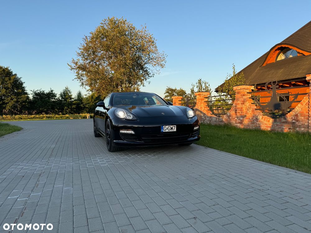 Porsche Panamera S PDK - 7