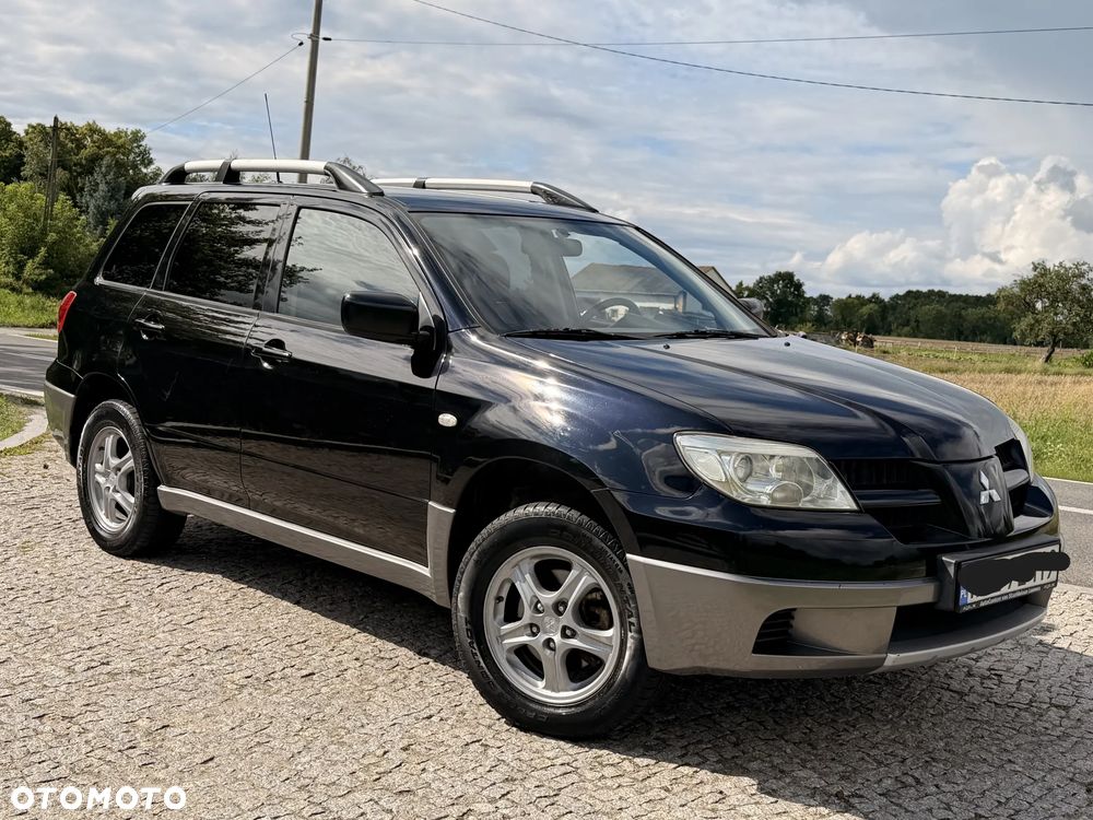 Mitsubishi Outlander - 8