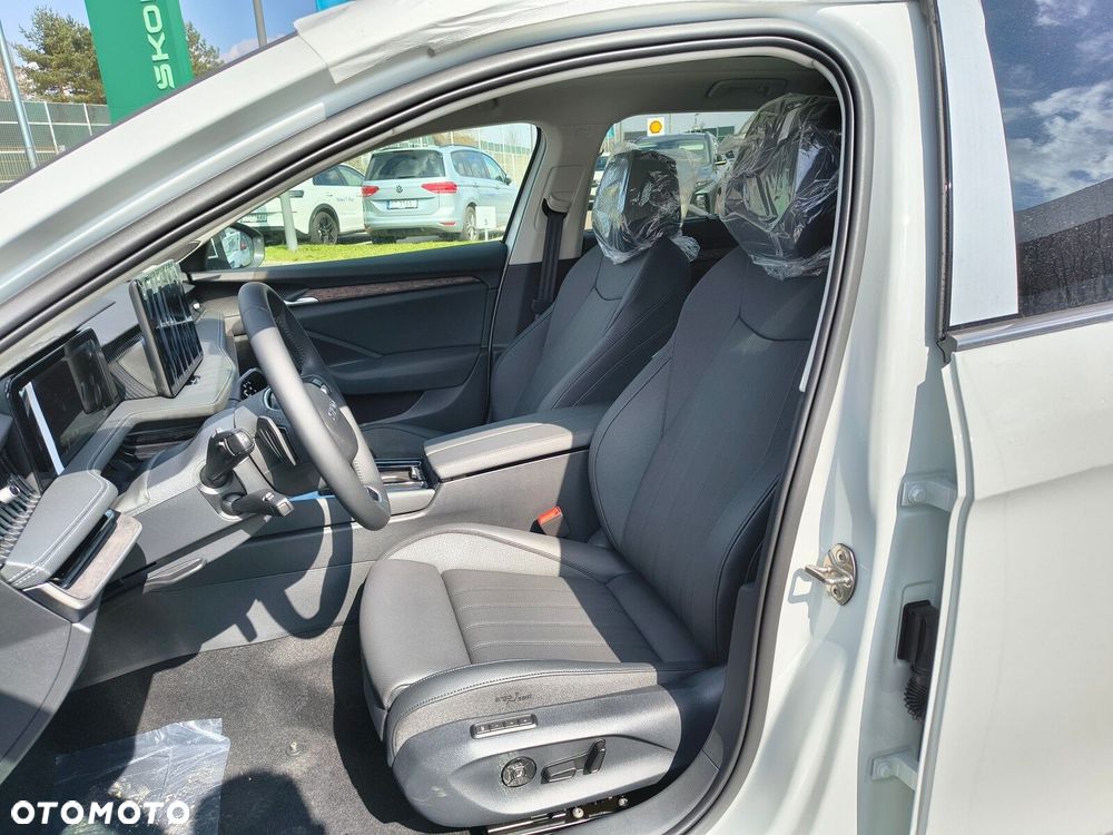 Skoda Superb 2.0 TDI SCR 4x4 L&K DSG - 18