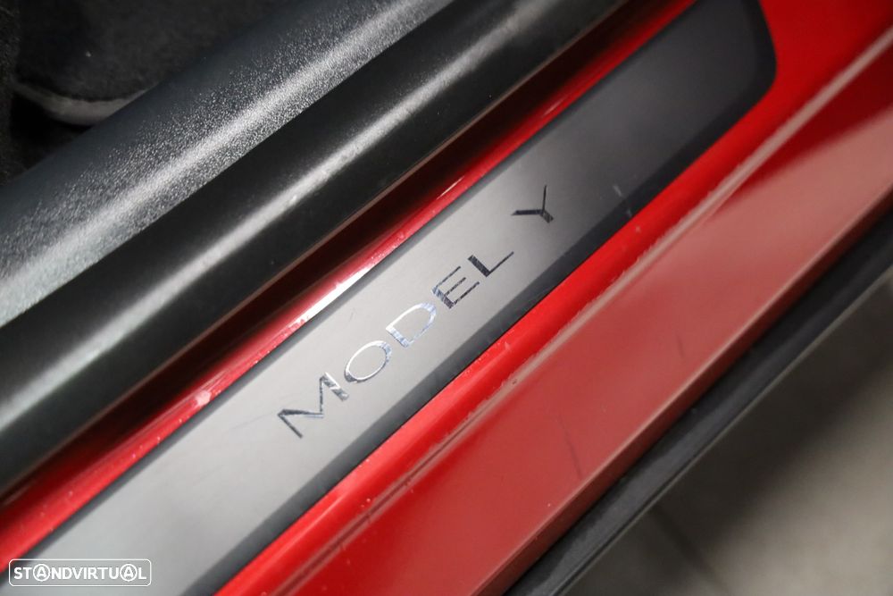 Tesla Model Y Long Range Tração Integral - 15