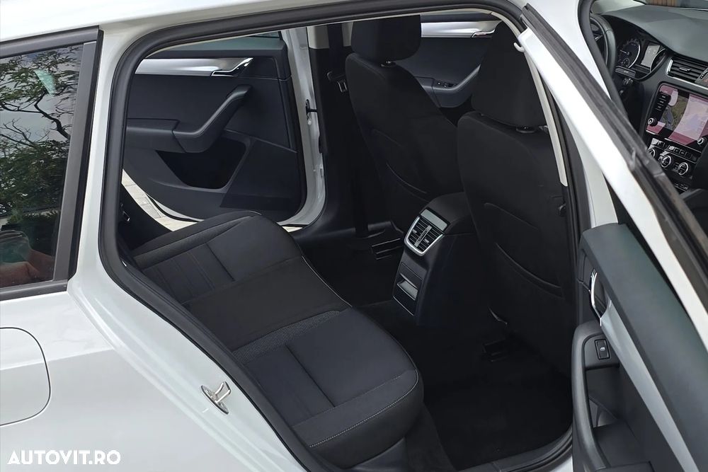 Skoda Octavia 2.0 TDI Ambition - 14