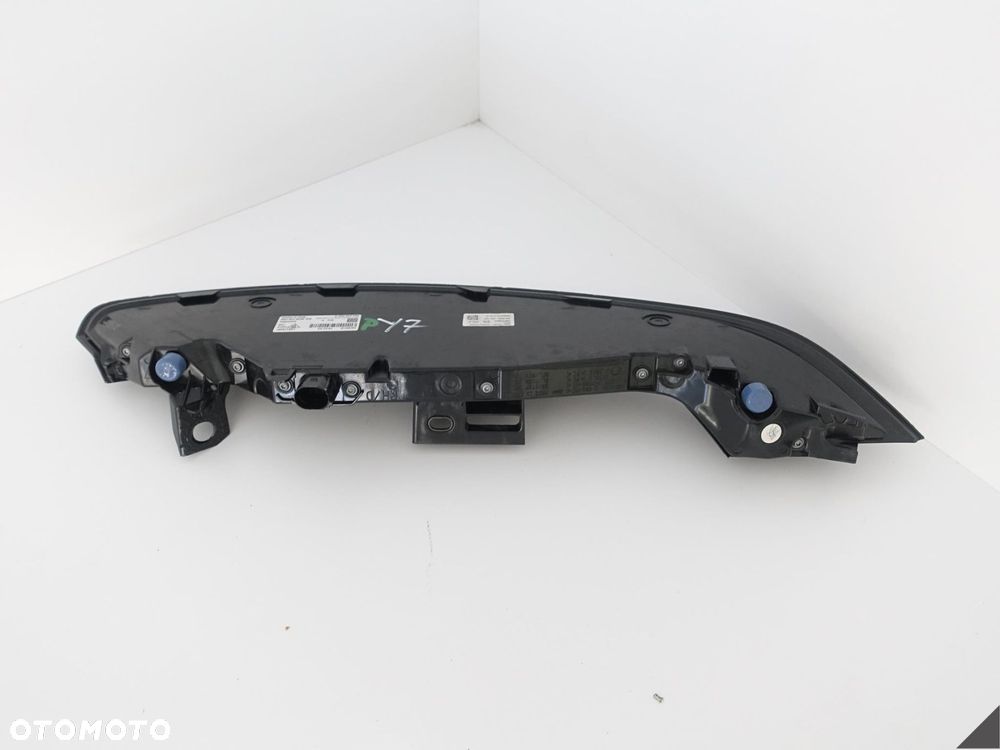 porsche carrera gt tylne światło 99294509 - 13