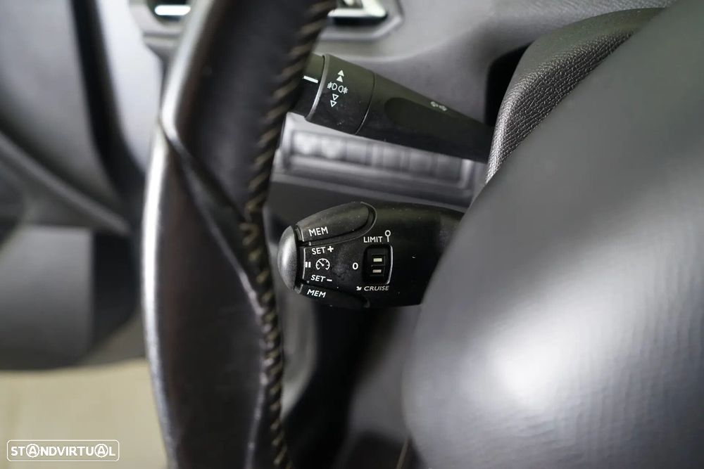 Peugeot 308 SW 1.6 BlueHDi Allure - 24