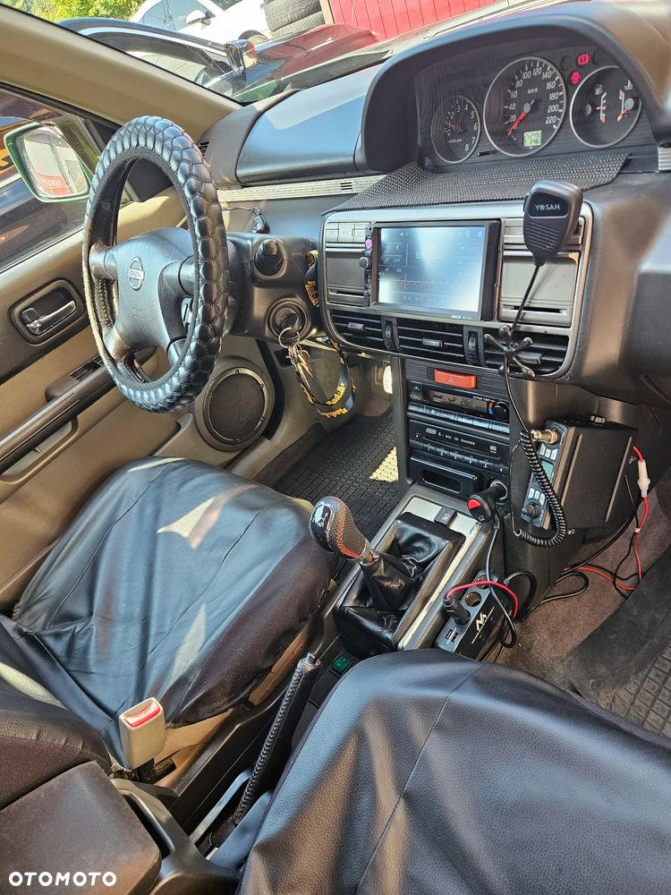 Nissan X-Trail 2.0 4x4 Comfort - 7