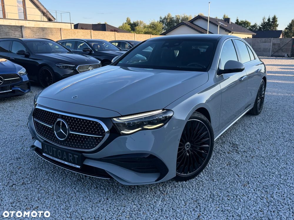 Mercedes-Benz Klasa E 400e 4Matic 9G-TRONIC AMG Line NIGHT Edition - 4