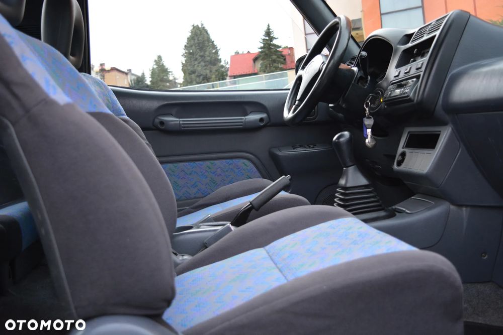 Toyota RAV4 2.0 - 14