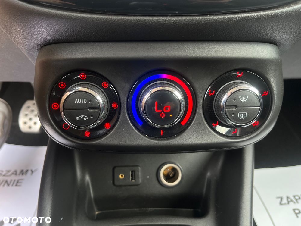 Opel Corsa 1.4 T Enjoy S&S - 17