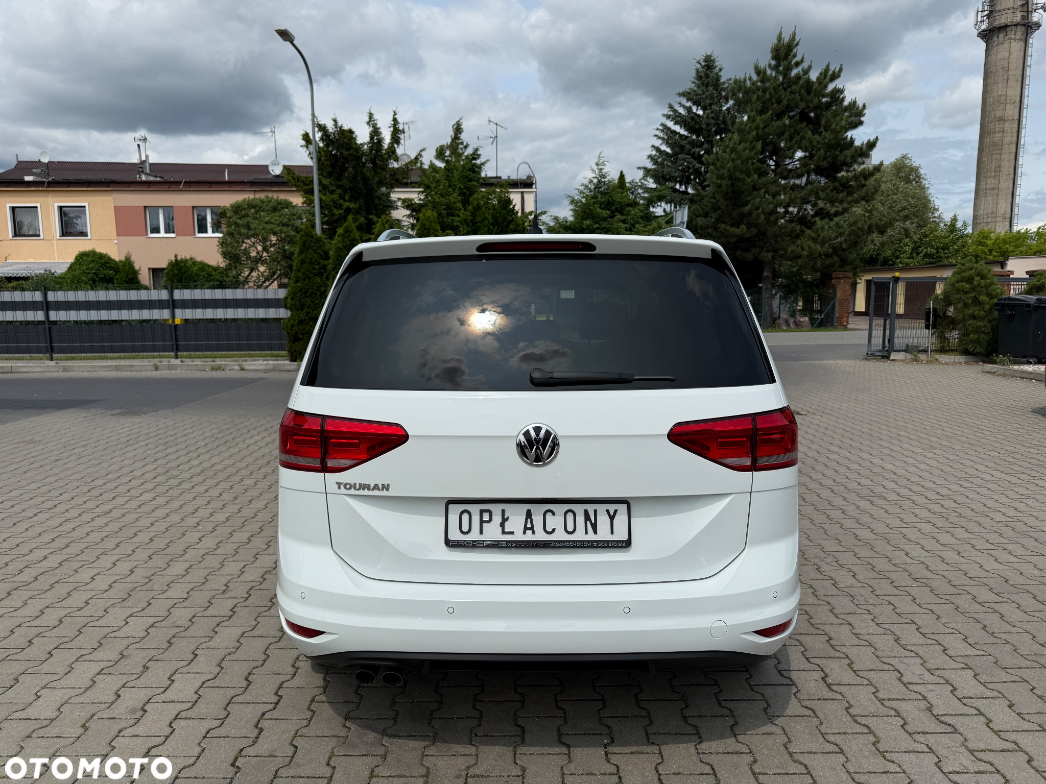 Volkswagen Touran 2.0 TDI BMT Comfortline DSG - 10