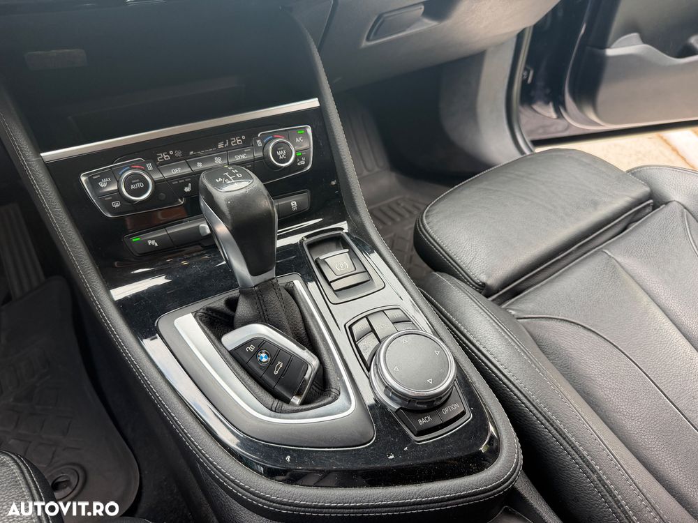 BMW Seria 2 220d xDrive Aut. Luxury Line - 11