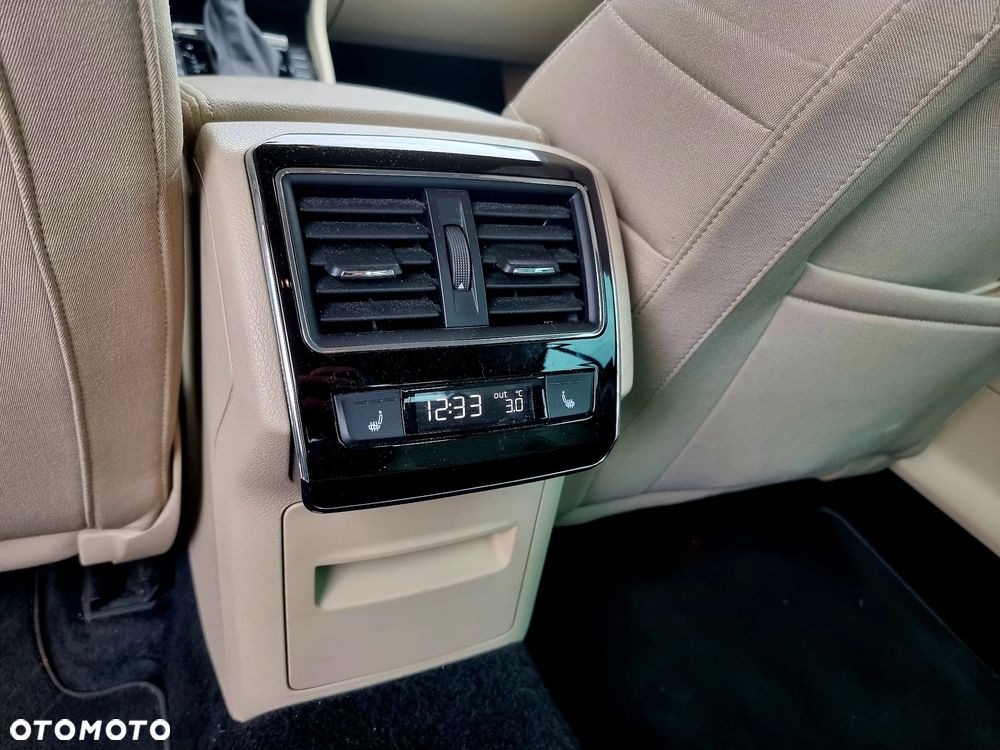 Skoda Superb 1.5 TSI ACT Style DSG - 15