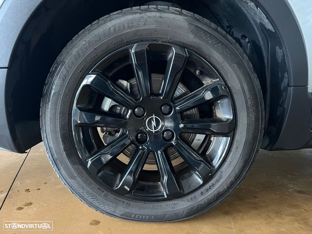 Opel Crossland 1.2 T Design & Tech - 8