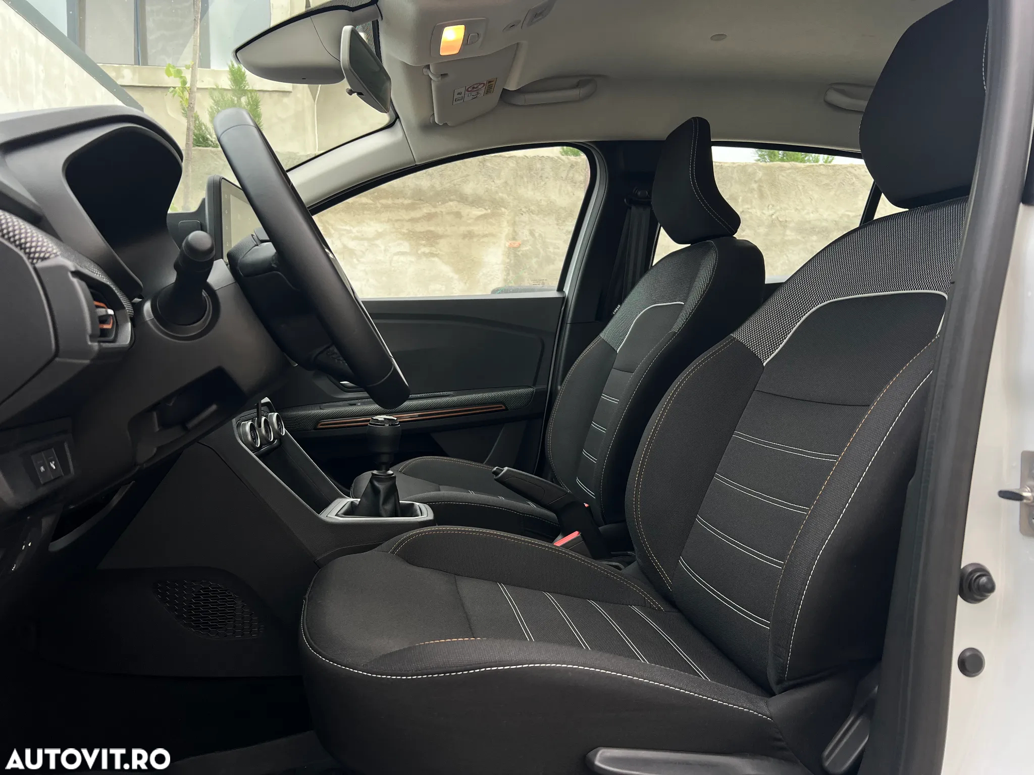 Dacia Sandero Stepway TCe 90 MT6 Essential - 6