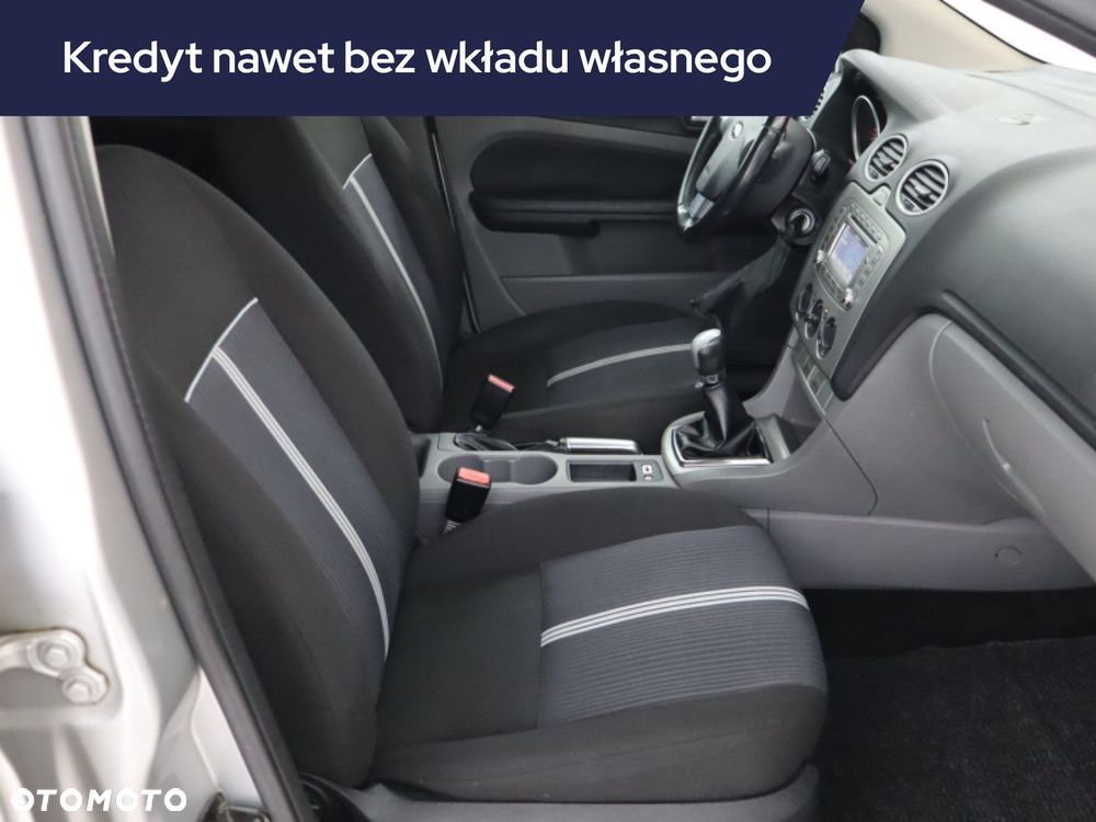 Ford Focus SW - 11