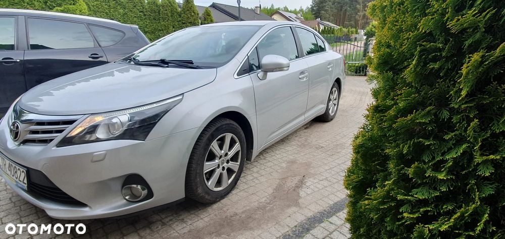 Toyota Avensis 2.0 D-4D Premium - 1
