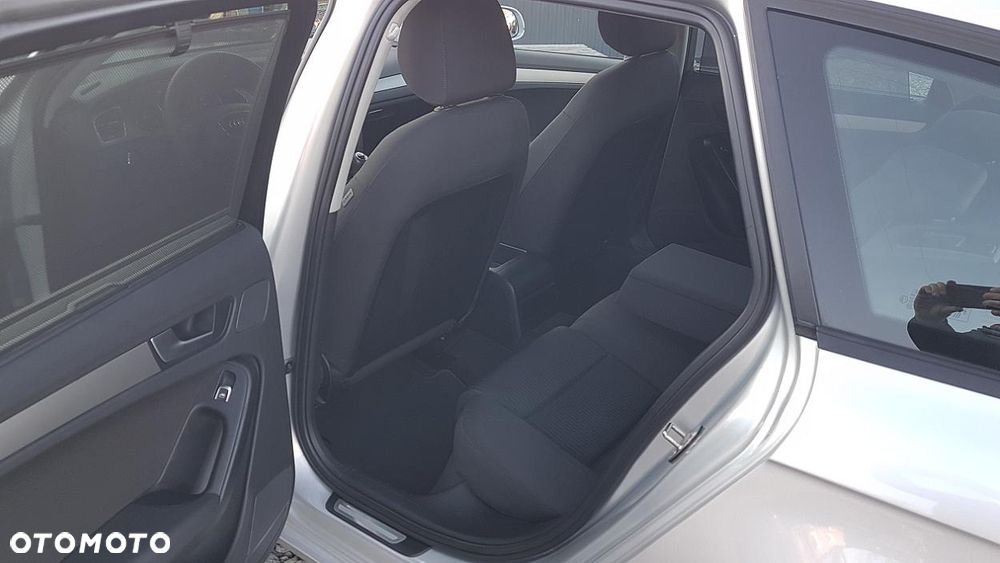 Audi A4 Avant 1.8 TFSI Attraction - 25