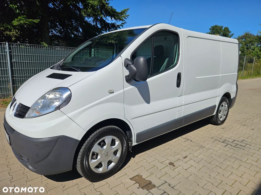 Renault Trafic - 22