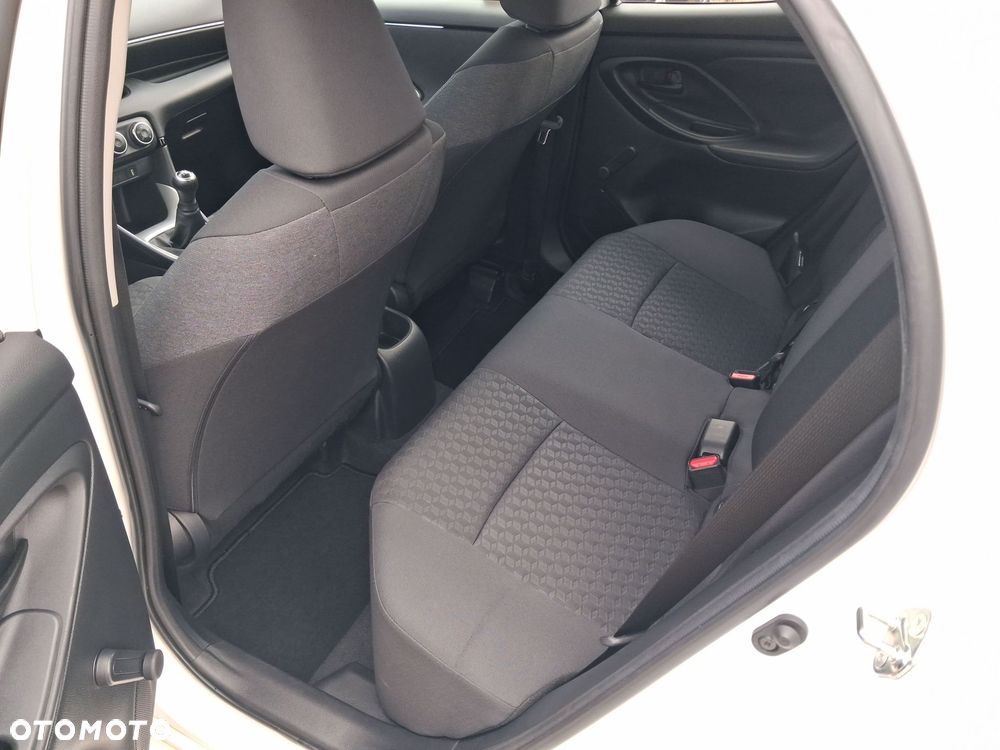 Toyota Yaris 1.0 Comfort - 10