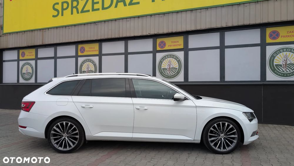 Skoda Superb 2.0 TDI DSG L&K - 35