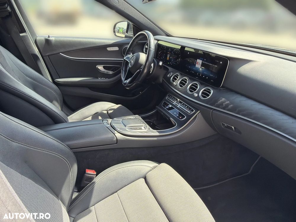 Mercedes-Benz E 200 MHEV 4MATIC Aut. - 13