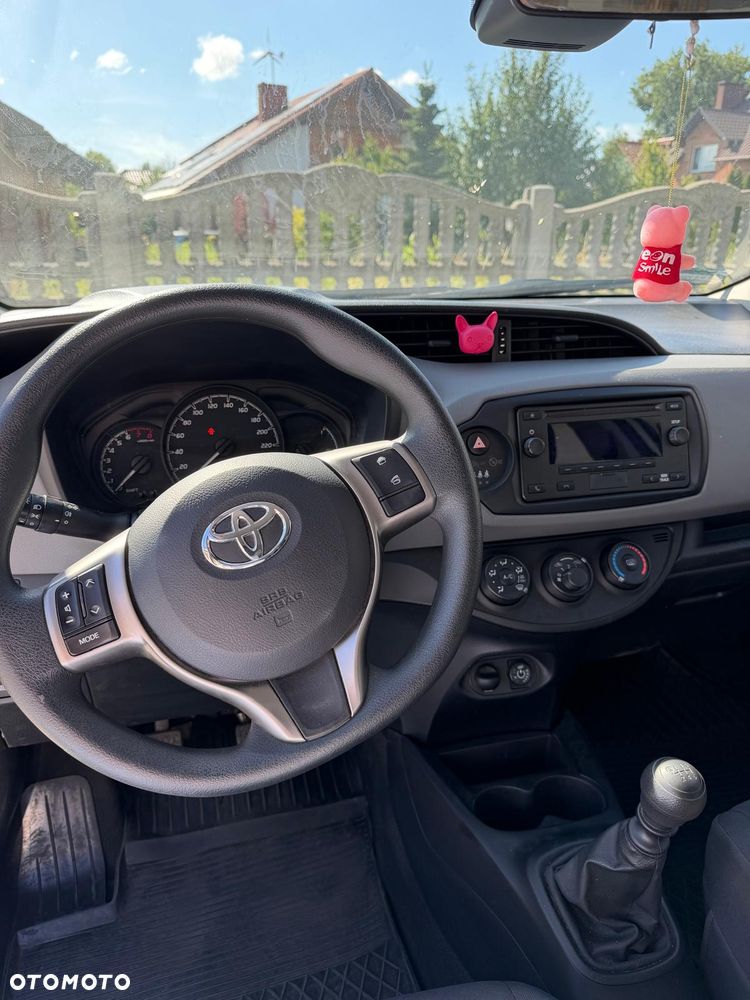 Toyota Yaris 1.5 Active - 8