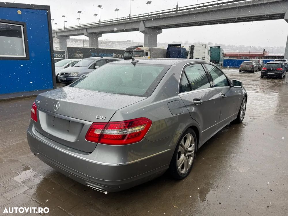 Dezmembrez / Dezmembrari Mercedes E-Class W212 2.2CDI euro 5 651 2009-2014 - 4