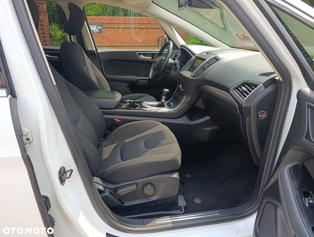 Ford S-Max 2.0 TDCi Titanium - 23