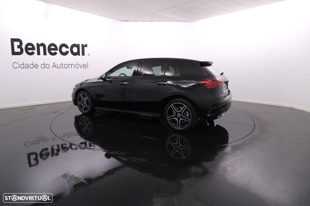 Mercedes-Benz A 250 e AMG Line - 4