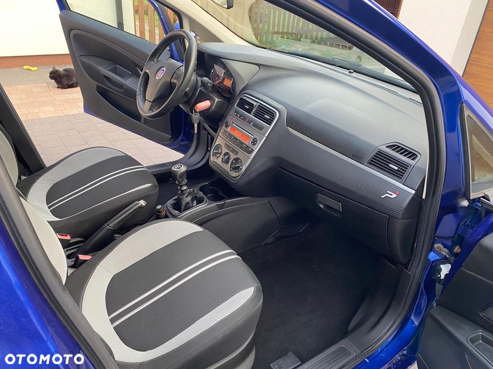 Fiat Grande Punto 1.2 8V - 19