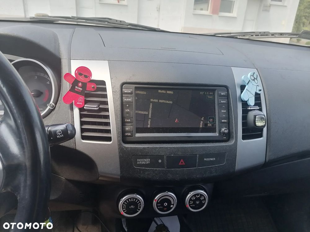 Citroën C-Crosser 2.2 HDi Exclusive - 9