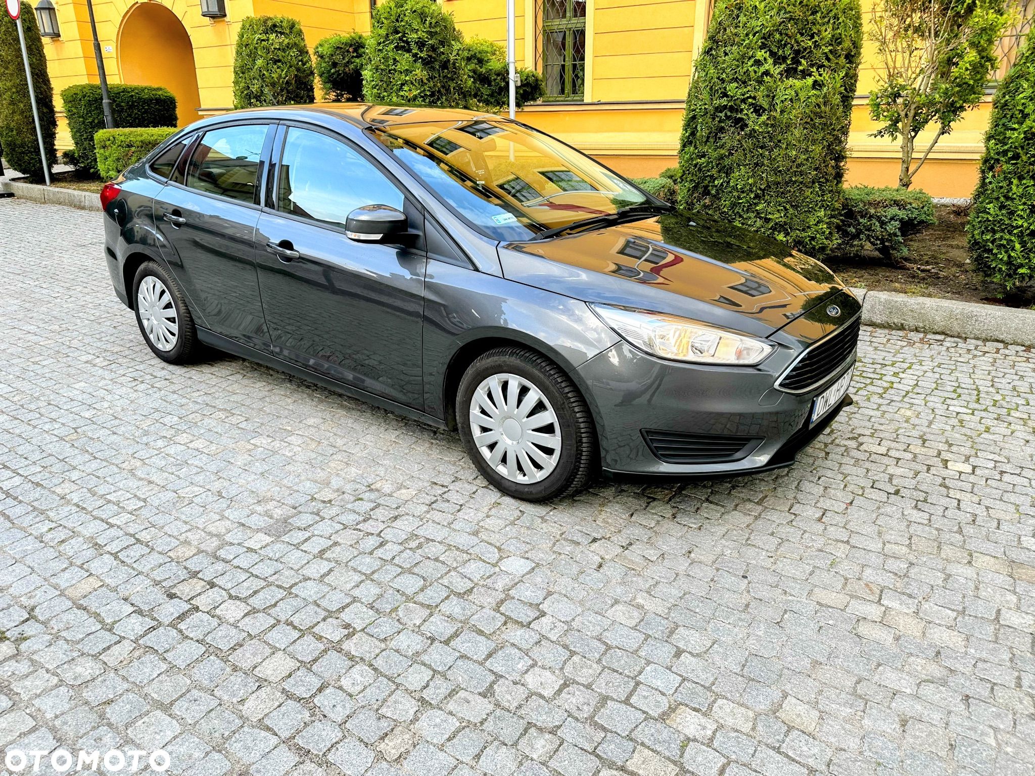 Ford Focus 1.6 Trend - 1