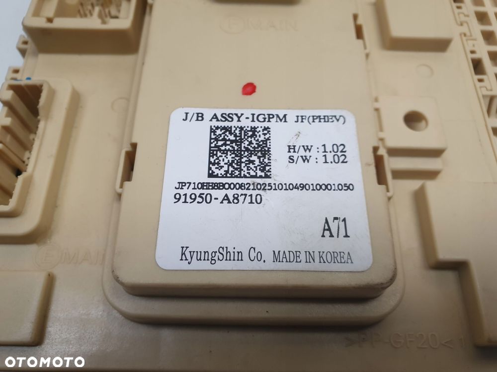 Kia Optima IV SKRZYNKA BEZPIECZNIKÓW Moduł sterownik 91950-A8710 - 7