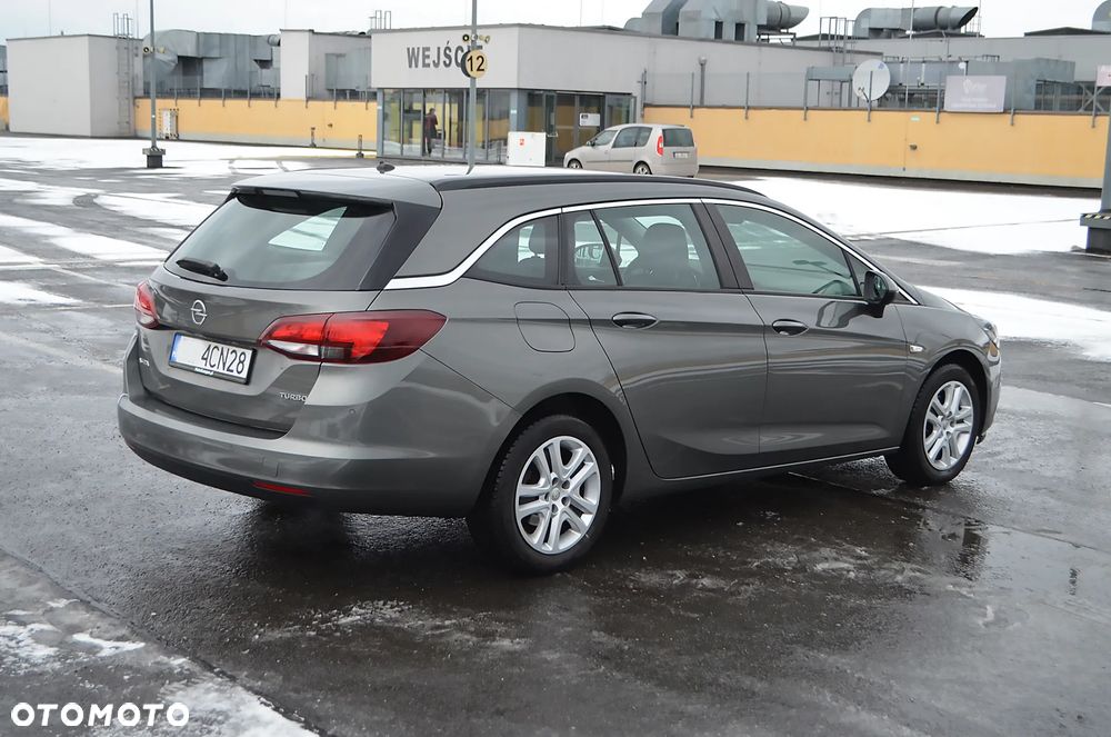Opel Astra 1.4 T Dynamic - 19
