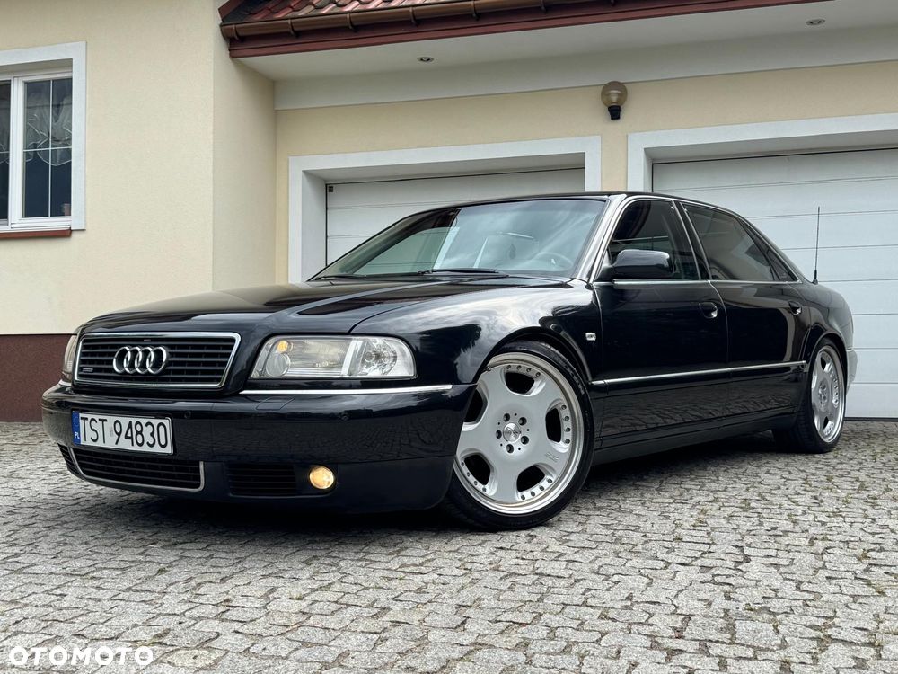 Audi A8 - 1