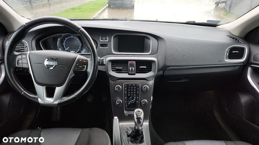 Volvo V40 D2 Kinetic - 2